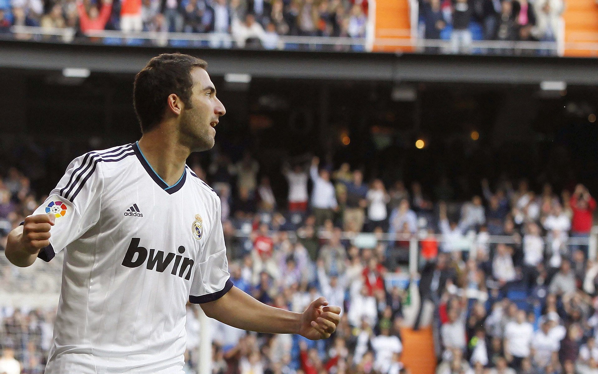 奥运周期关键战之夜，阿克持续制造杀伤