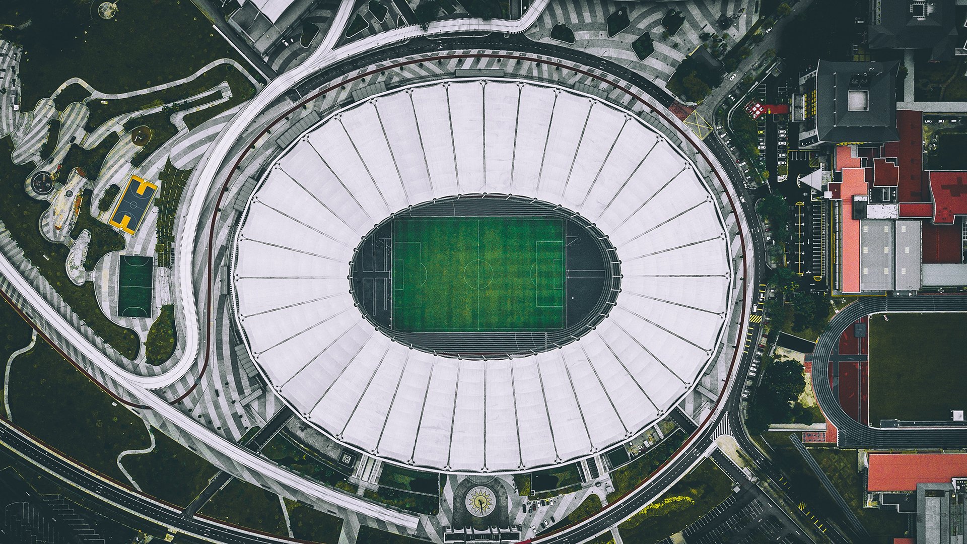 蓝白风暴席卷北欧，2026世界杯D组，乌兹别克斯坦以闪电奇袭击溃挪威，莱万多夫斯基独舞成焦点